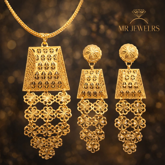 Royal Floral Gold Pendant Set