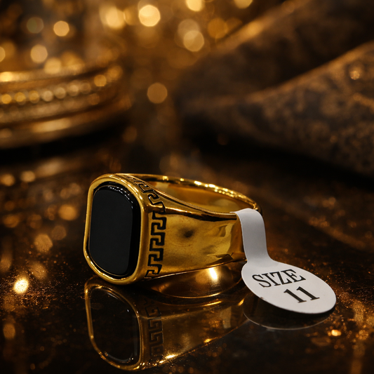 Luxury Black Stone Gold Ring